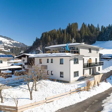 Tirola Bude Resi Schorsch 1-2 * Hopfgarten im Brixental