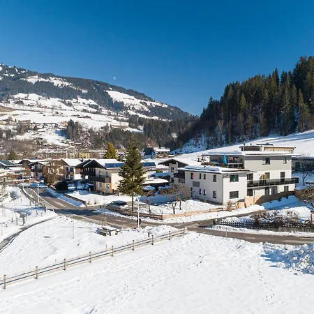 Appartement Tirola Bude Resi Schorsch 1-2 *