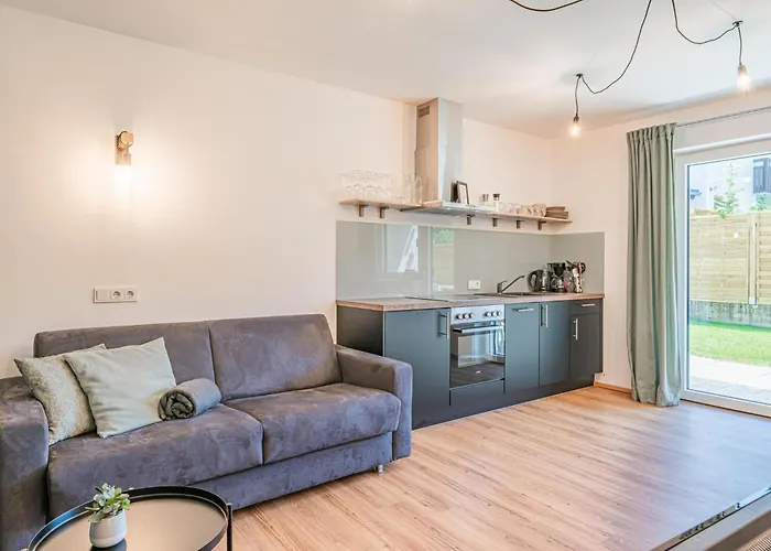 Tirola Bude Resi Schorsch 1-2 *