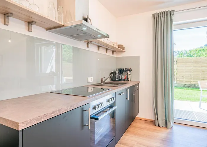 Tirola Bude Resi Schorsch 1-2 *