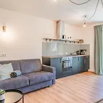 Tirola Bude Resi Schorsch 1-2 *